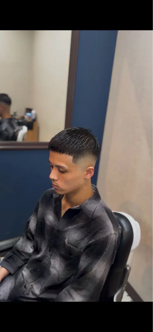 ショート メンズ 江口 大葵のヘアスタイル