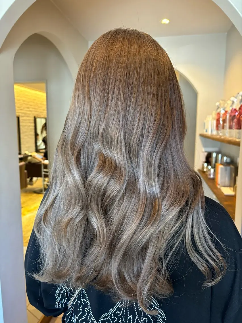 セミロング ヘアカラー トリートメント 透明感カラー🎀 tasty/makoのヘアスタイル