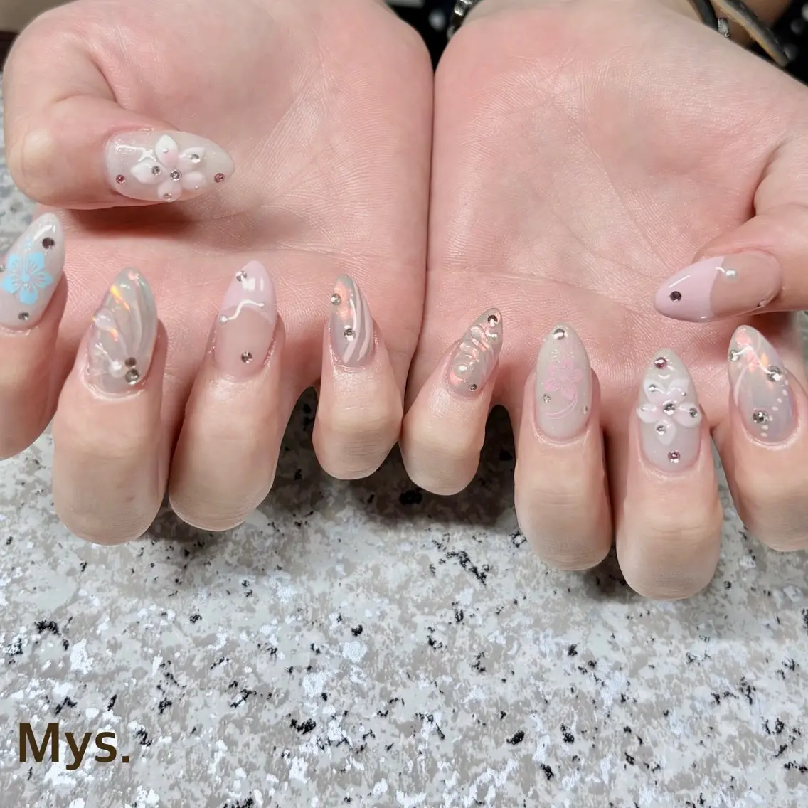 ネイル ハンドネイル Mys. 三上紗紀のネイルデザイン