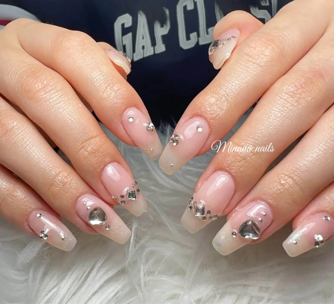 ネイル アートネイル オーロラネイル ガーリー キラキラネイル 韓国ネイル ハンドネイル Minami Nailsのネイルデザイン