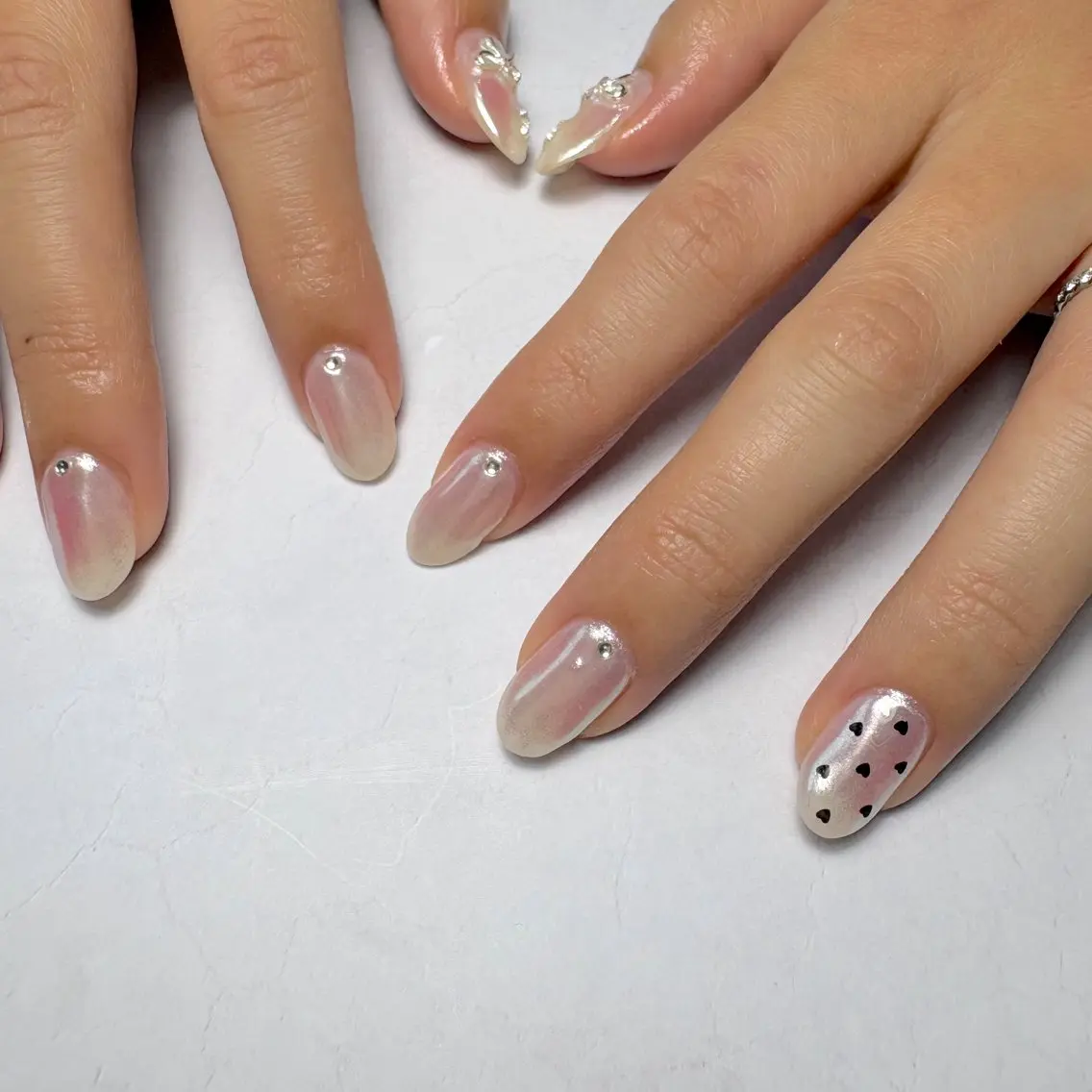 ネイル ハート リボン シンプルネイル ハンドネイル Nail Salon noiのネイルデザイン