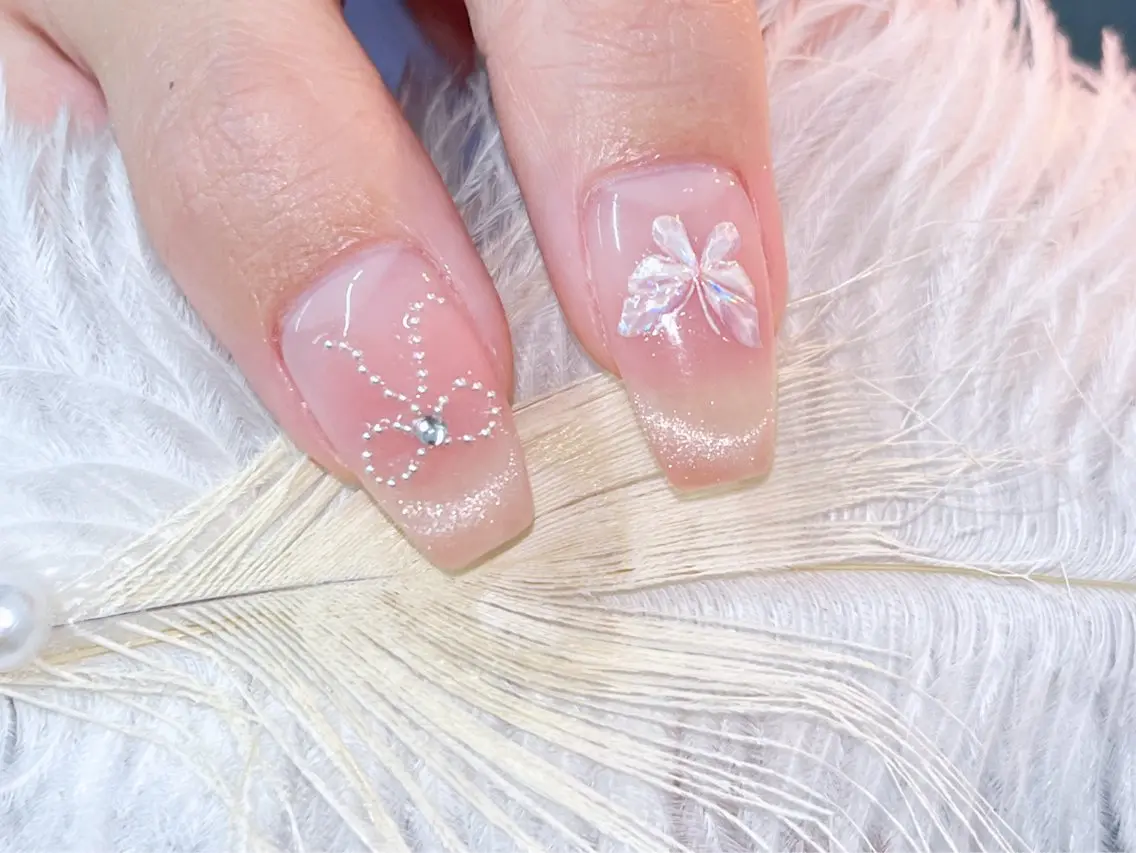ネイル Glow Nail スカルプ専門店のネイルデザイン