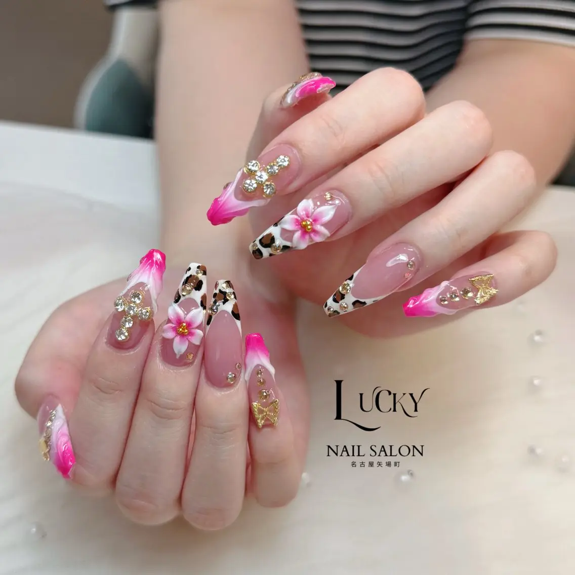ネイル ハンドネイル Lucky Nail Salonのネイルデザイン