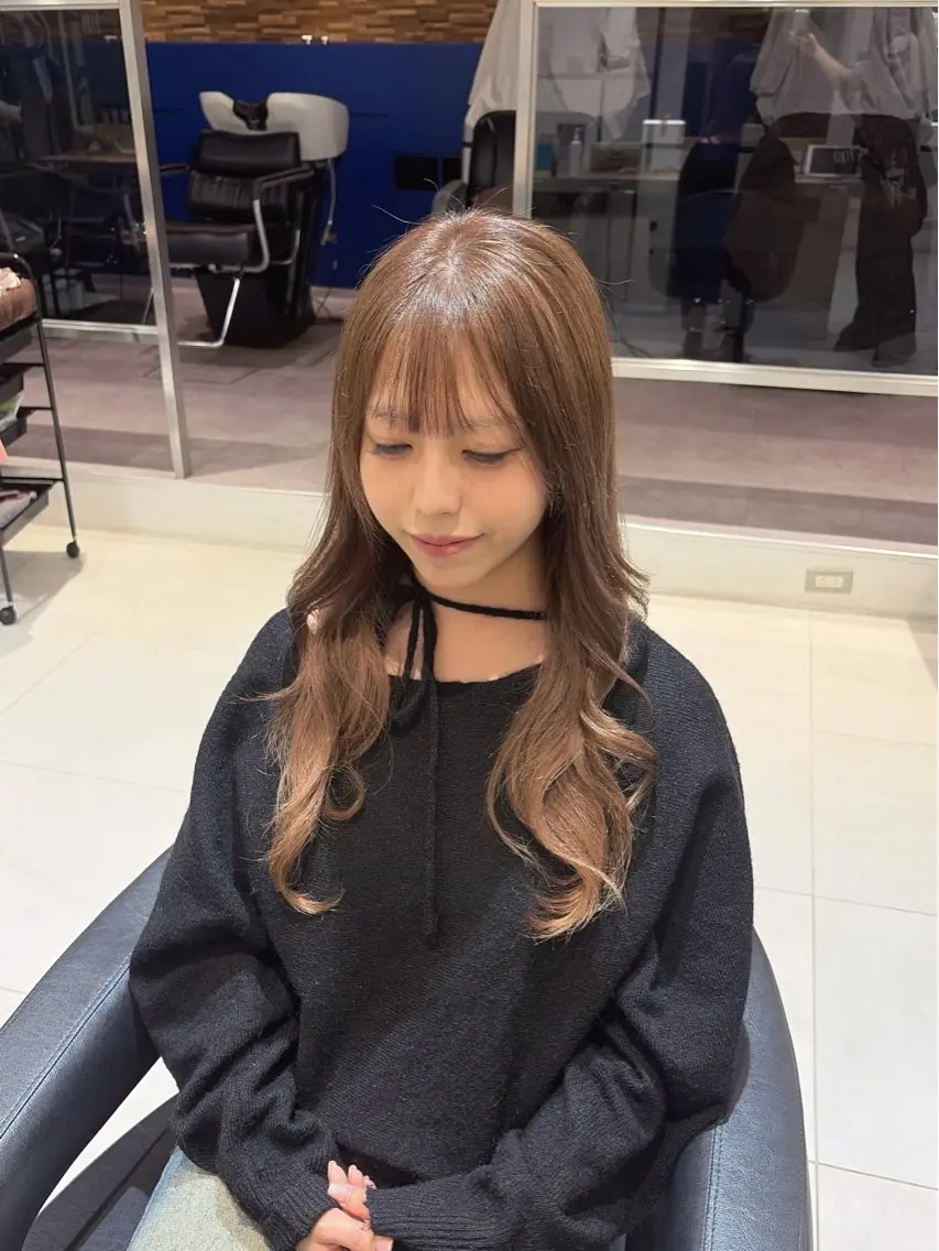 ロング ヘアカラー 松尾 彩美華のヘアスタイル