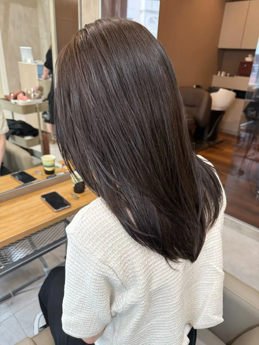 ロング カット ヘアカラー トリートメント Minami🩵 新宿のヘアスタイル