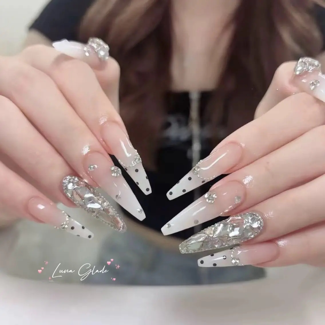 ネイル ハンドネイル Luna Gladeのネイルデザイン