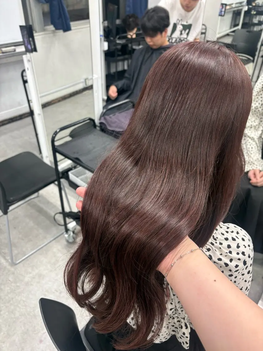 ロング カラー ベージュ×レイヤー 🤎横浜/miu🤎のヘアスタイル