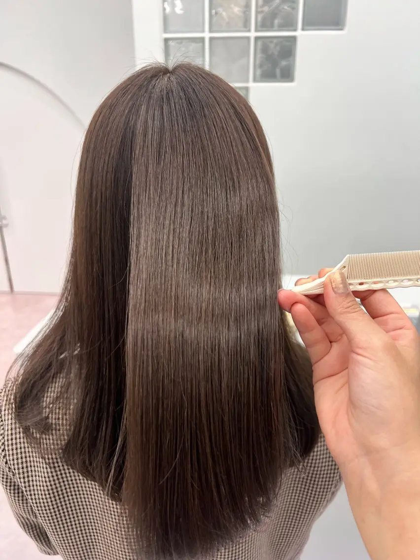 セミロング カット ヘアカラー トリートメント 名駅🦢大人艶カラー 🪽カミヤアカネのヘアスタイル