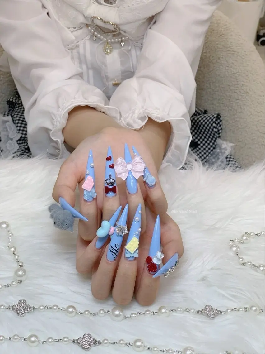 ネイル ハンドネイル HANA 長さだしのネイルデザイン