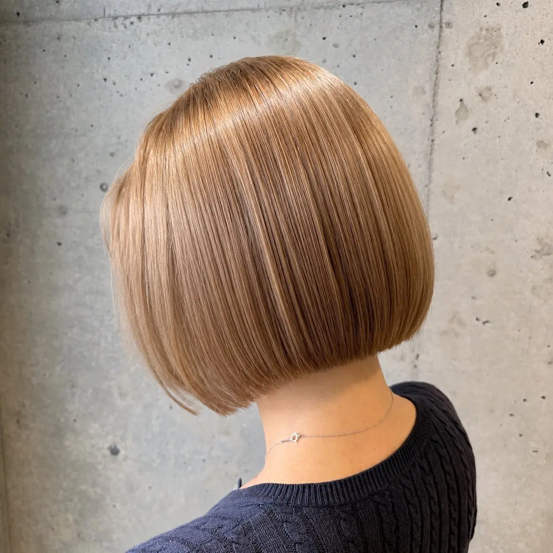 ミディアム カラー ヘアアレンジ カット ヘアカラー トリートメント 艶ボブ×透明感カラー 特化・リクト💥のヘアスタイル