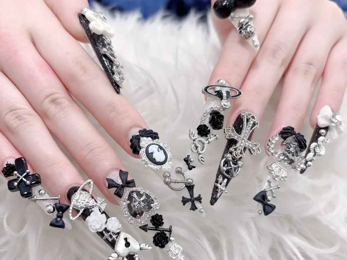 ネイル アートネイル ジェルネイル 韓国ネイル ニュアンスネイル シンプルネイル ハンドネイル ハンドケア Anna Melia Nailのネイルデザイン
