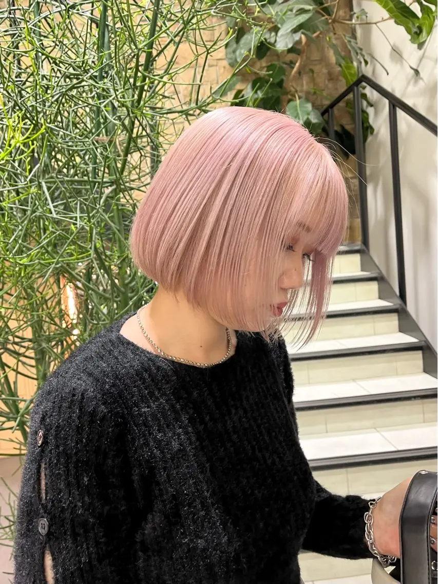 ショート カラー カット ヘアカラー 海外girl🤎 透明感ベージュmaoのヘアスタイル