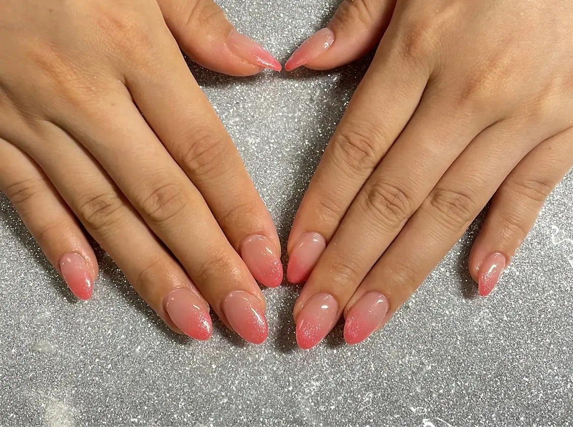ネイル ハンドネイル VIERU 🌈🎀💖のネイルデザイン