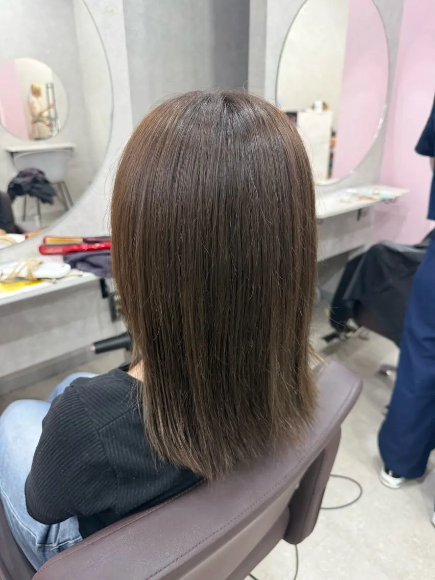 カラー 💙関 愛菜💙のヘアスタイル
