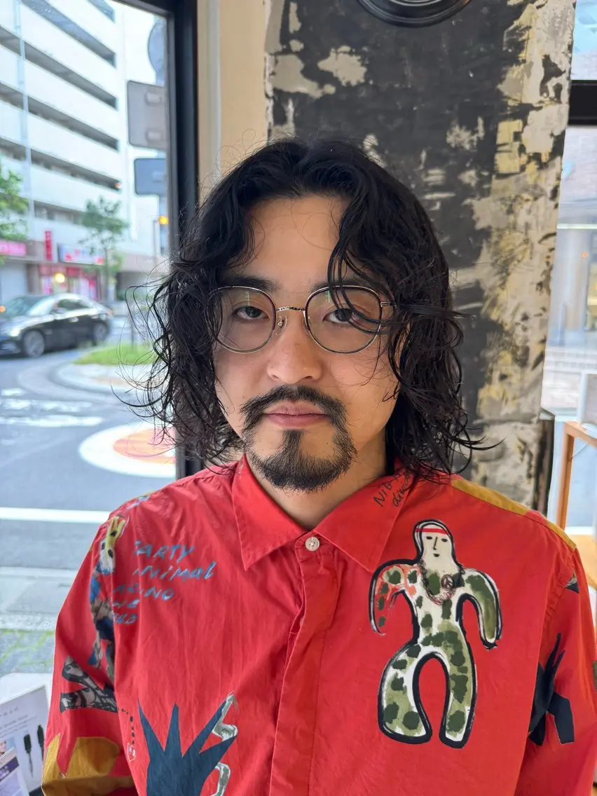 ミディアム メンズ くせ毛 松井 拓未のヘアスタイル