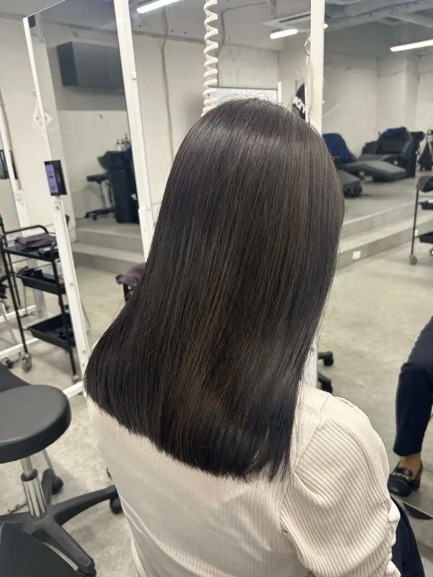 ロング カラー ヘアカラー トリートメント モテ艶🪄透明感カラ ー🦋RION🦋のヘアスタイル