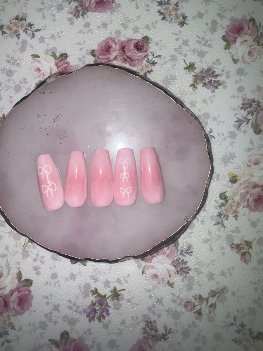 ネイル ピンク リボン on nail 尾張旭三郷店のネイルデザイン
