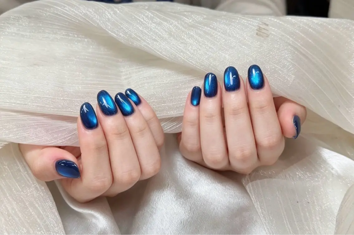ネイル ブルー ジェルネイル マグネットネイル シンプルネイル 冬ネイル ハンドネイル Noa Nail ゆえのネイルデザイン