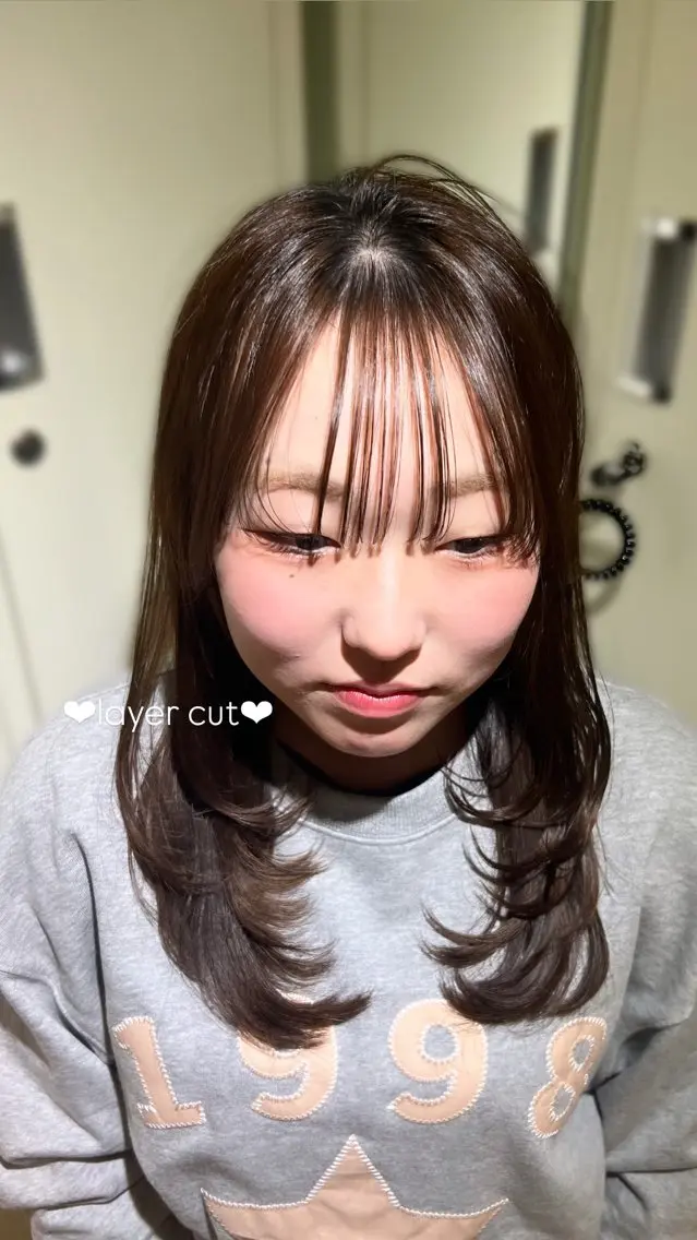 セミロング カット募集中 AKARIのヘアスタイル