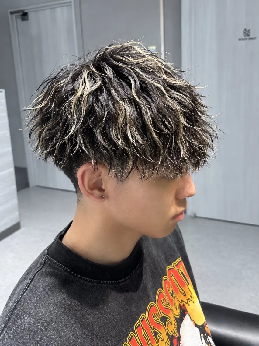 パーマ メンズ 福井メンズカット メンズパーマ野村俊太のヘアスタイル