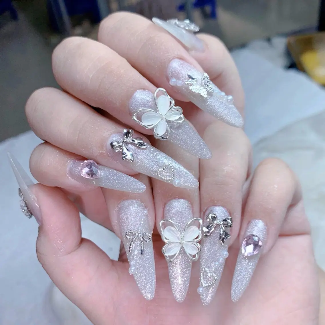 ネイル Ami Nailsのネイルデザイン