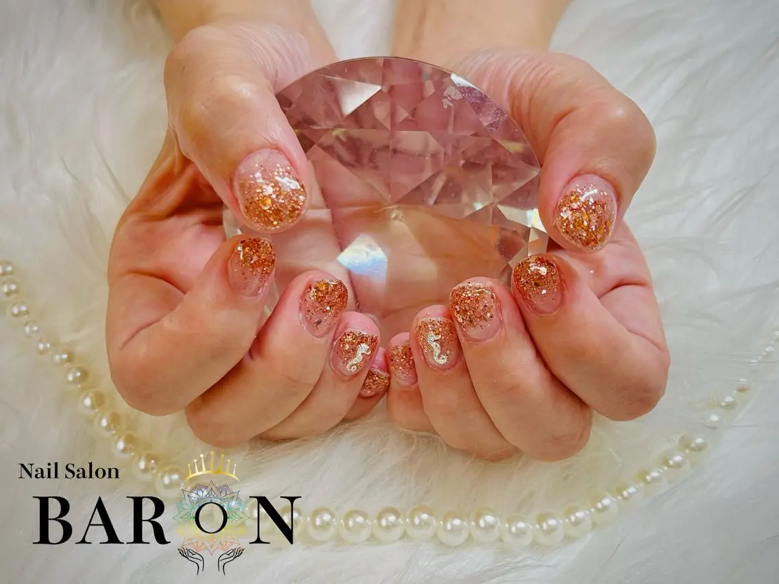 ハンド💅🏻モデル募集!★オフあり/ワンカラー/ラメグラ(ベースカラー追加不可) ¥2000 150分の写真