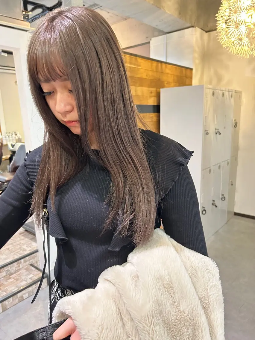 ロング カラー カット ヘアカラー トリートメント CARICIA 白木 由里加/新栄のヘアスタイル