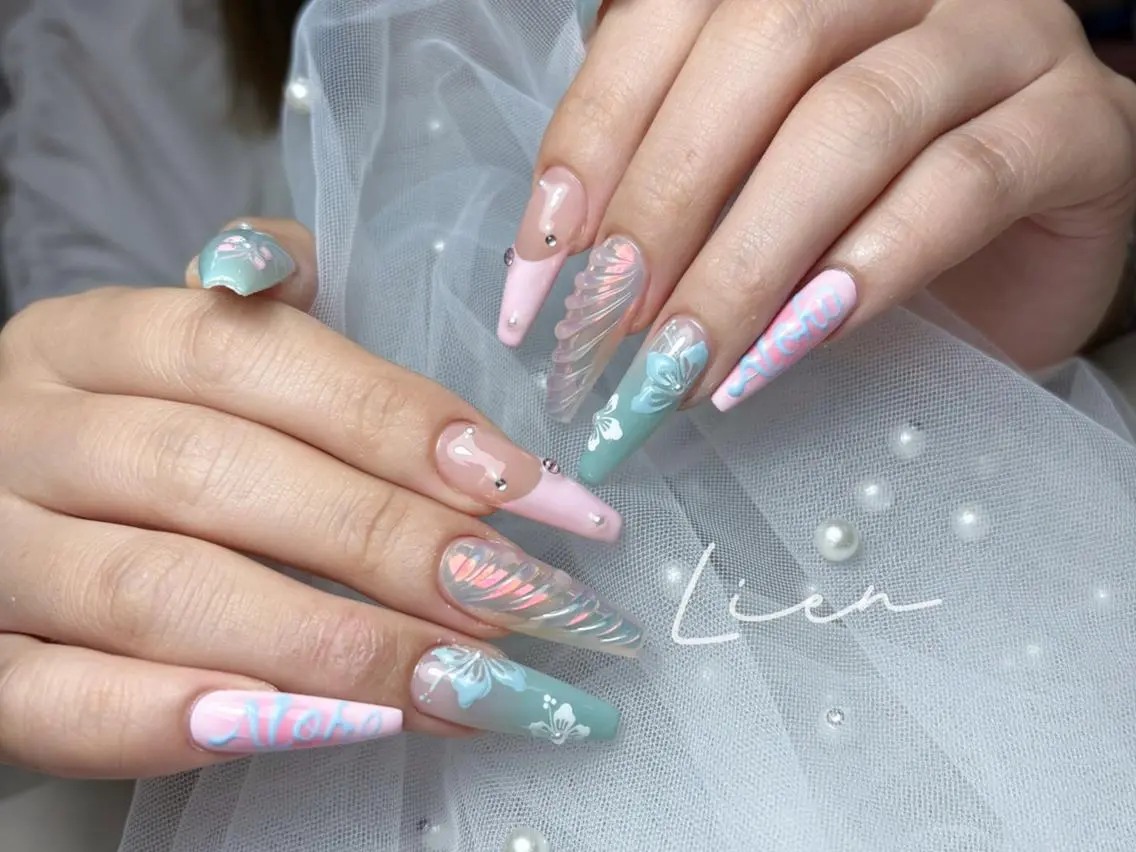 ネイル 👛Lien nails🎀のネイルデザイン