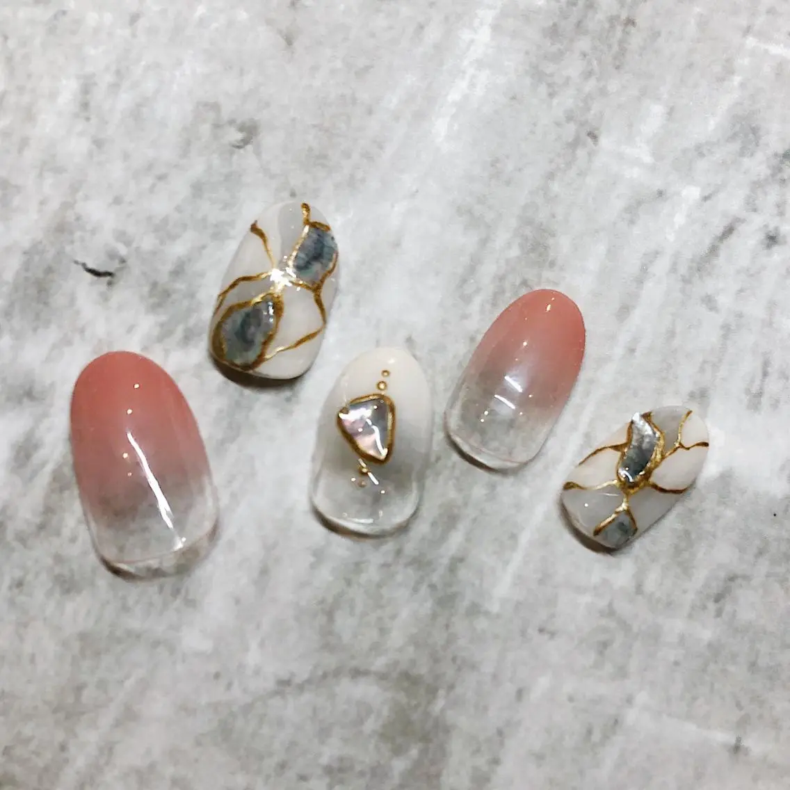 ネイル ハンドネイル 🌞💜 KAORI 🌴のネイルデザイン