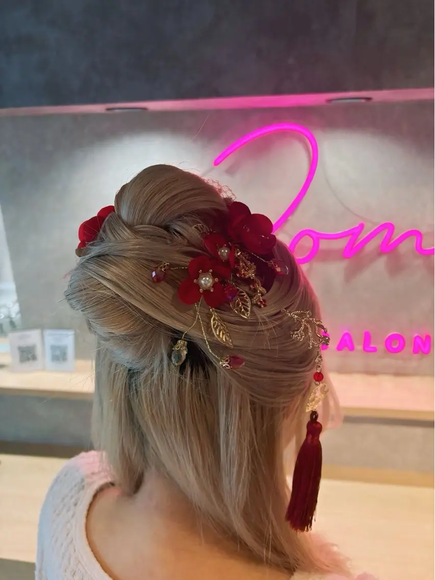 ヘアアレンジ ヘアセット 🍒Qome ひなた🍒のヘアスタイル