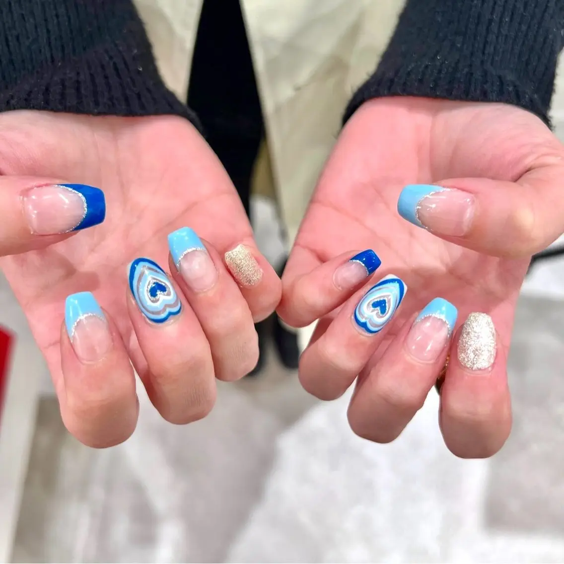 ネイル ハンドネイル 🌏AURORA | RiRi🪐のネイルデザイン