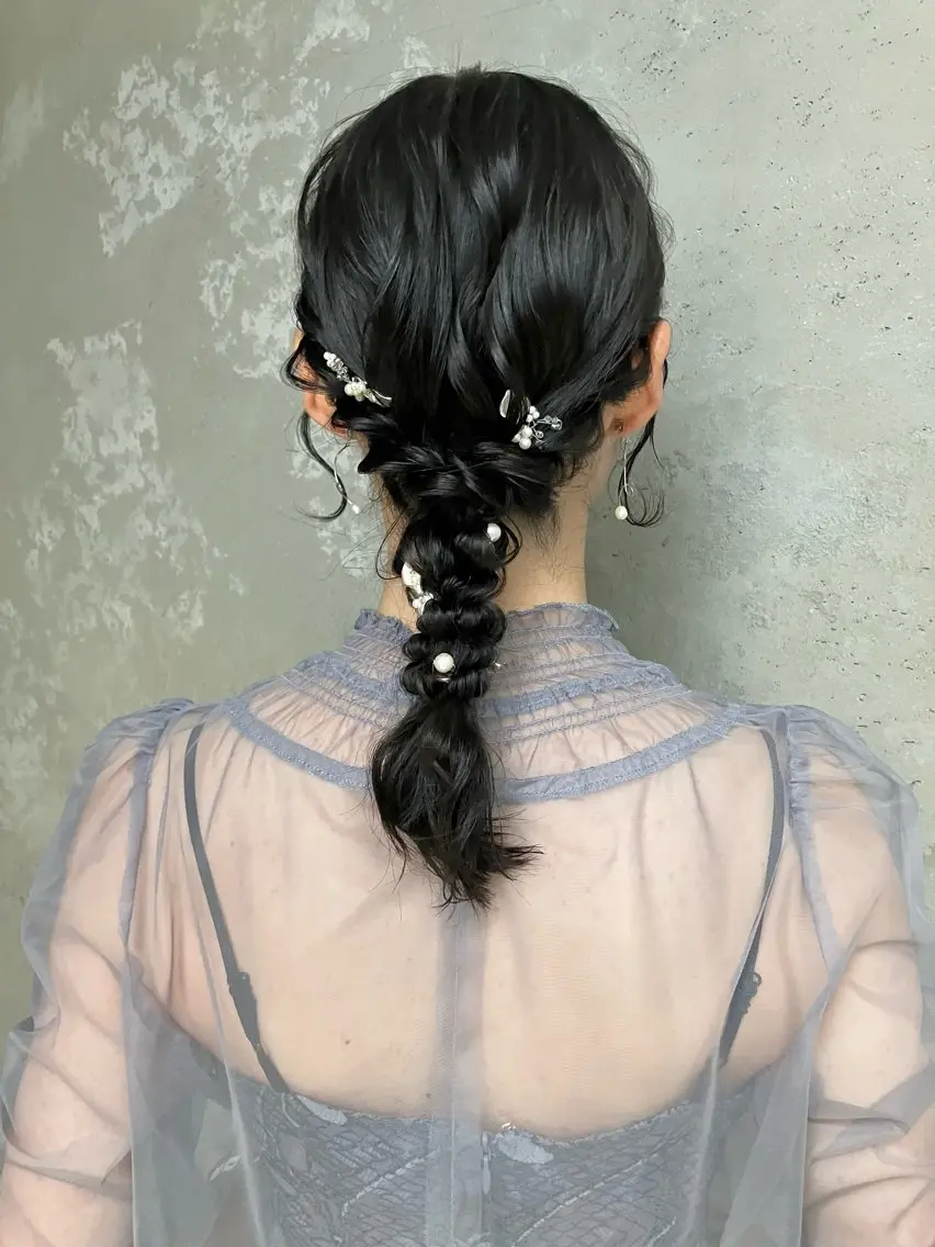 ヘアアレンジ カット ヘアカラー トリートメント ヘッドスパ ヘアセット kotona 🤍miuraのヘアスタイル