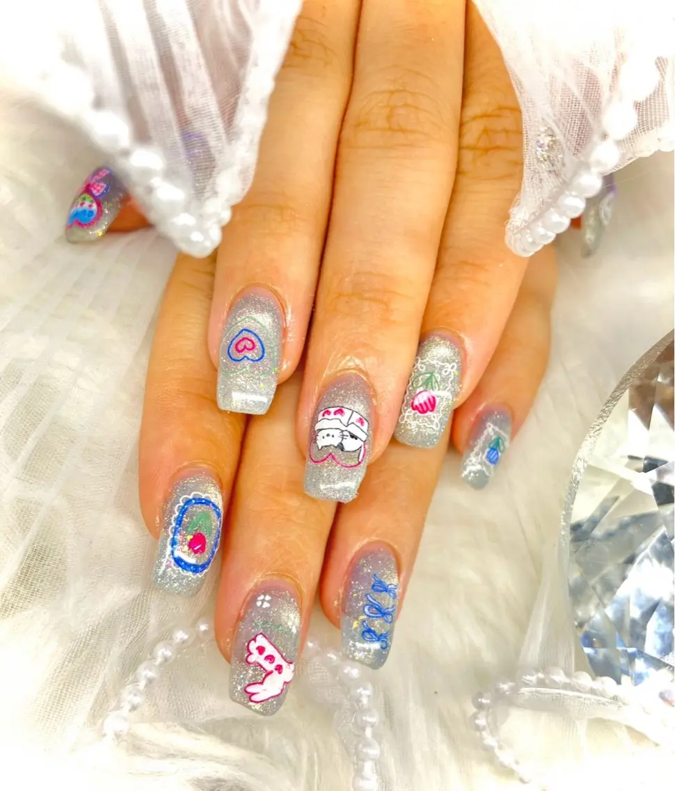 ミディアム フットネイル GGhouse narumiのネイルデザイン