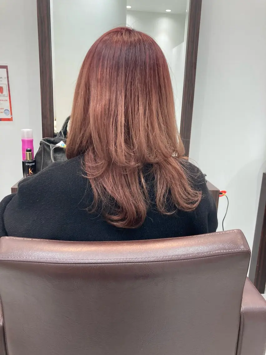 ロング カラー ヘアアレンジ ピンクカラー Ryu/ハイトーン/ レイヤーカットのヘアスタイル