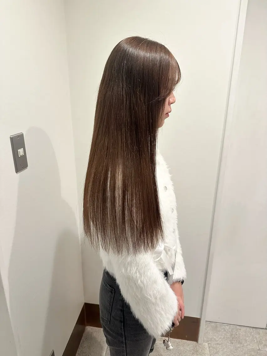 ロング カラー ヘアアレンジ カット ヘアカラー トリートメント Himawari♡ 柔らかいカラーのヘアスタイル