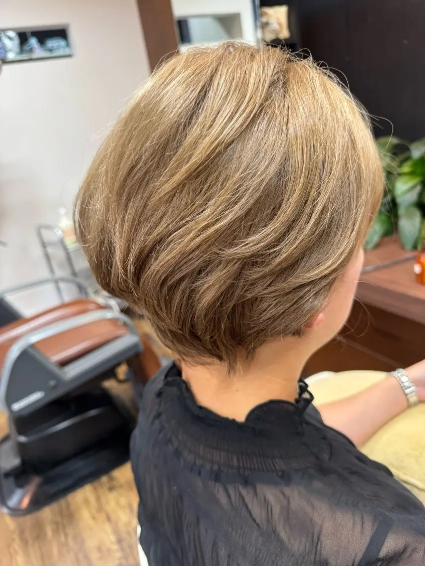 ショート カット 渋谷 洸貴のヘアスタイル