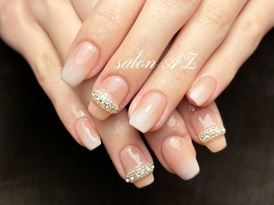 ネイル 桜ネイル 長さ出し フットネイル フレンチネイル ジェルネイル salon AZのネイルデザイン