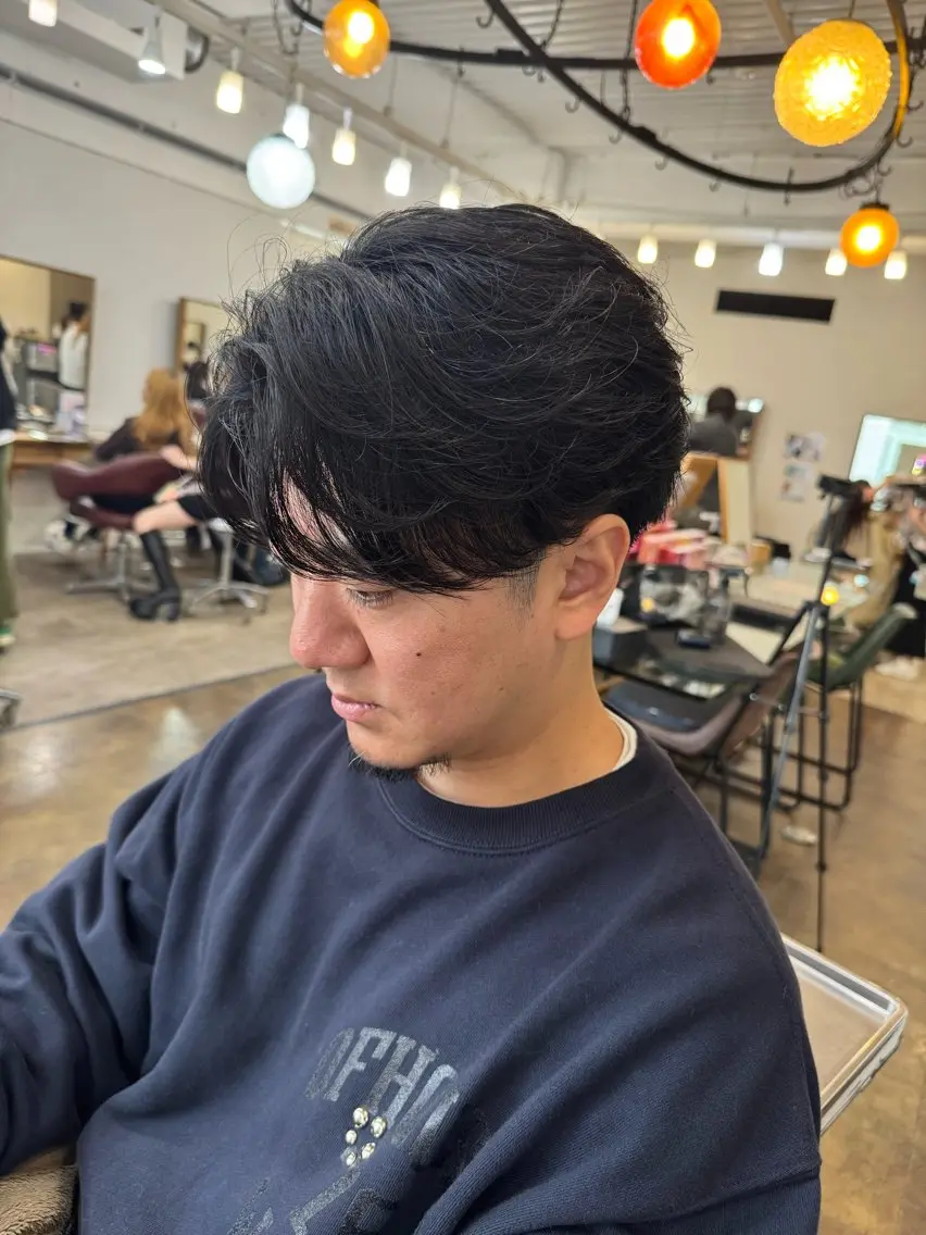 ショート パーマ メンズ フェザーパーマ メンズパーマ カット パーマ トリートメント ヘアセット メンズ特化パーマ 美容師/小泉賢徒のヘアスタイル