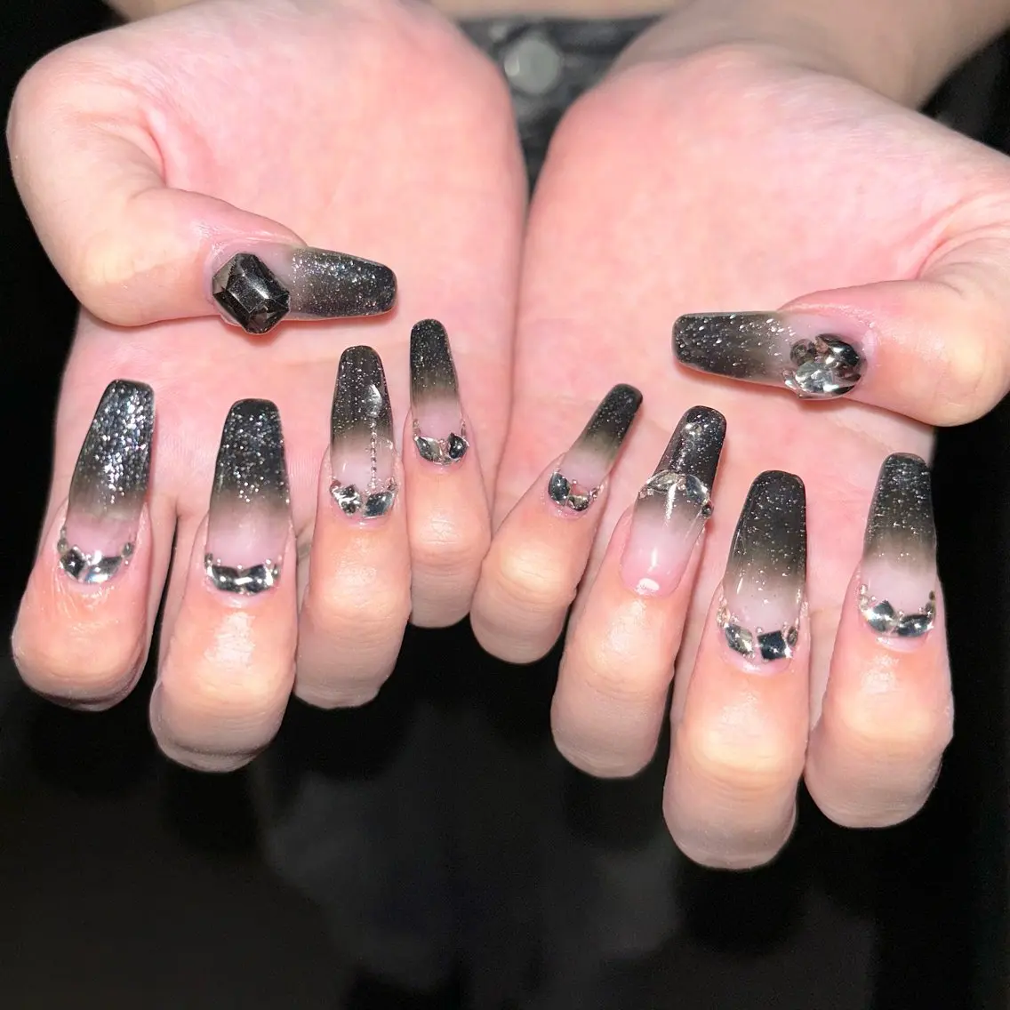 ネイル ハンドネイル Sii nail 🤍SAKIのネイルデザイン