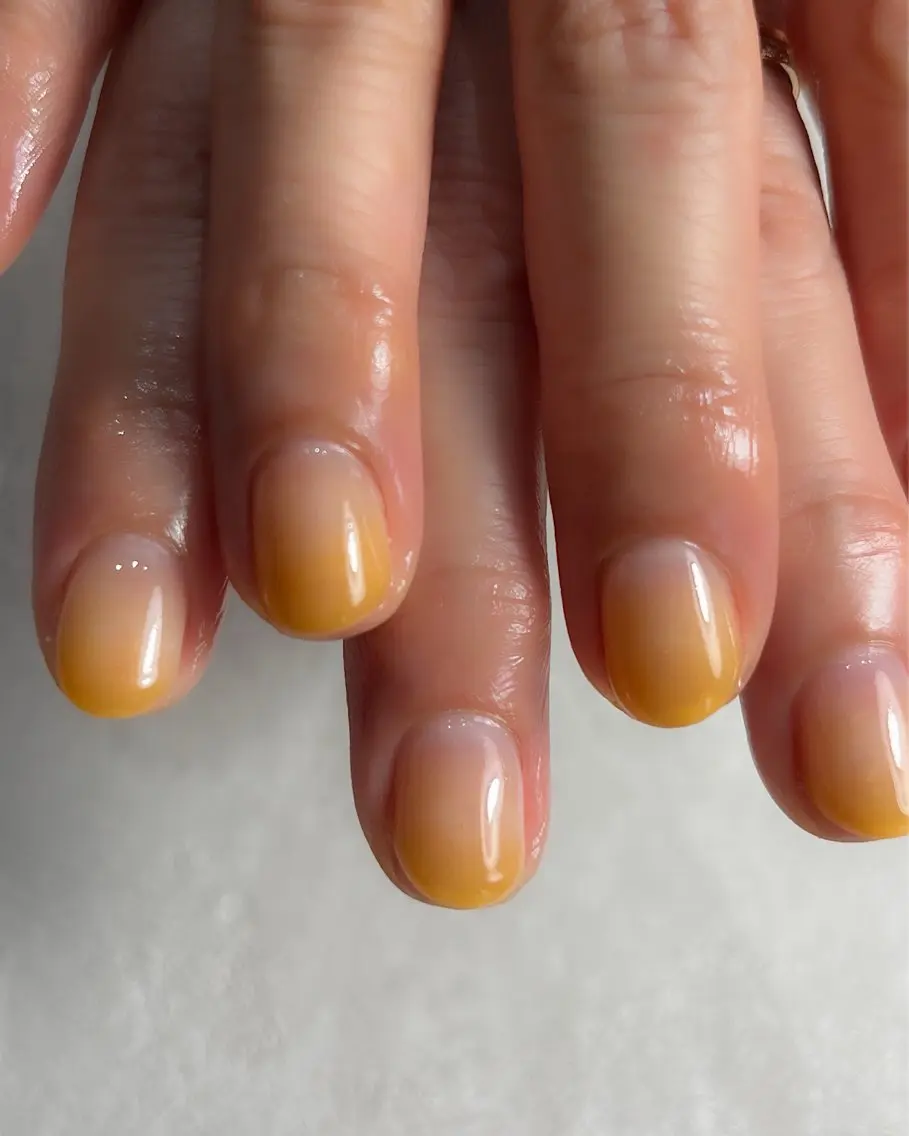ネイル クリアネイル グラデーション ハンドネイル 野々市藤平田 【えみーnail】のネイルデザイン