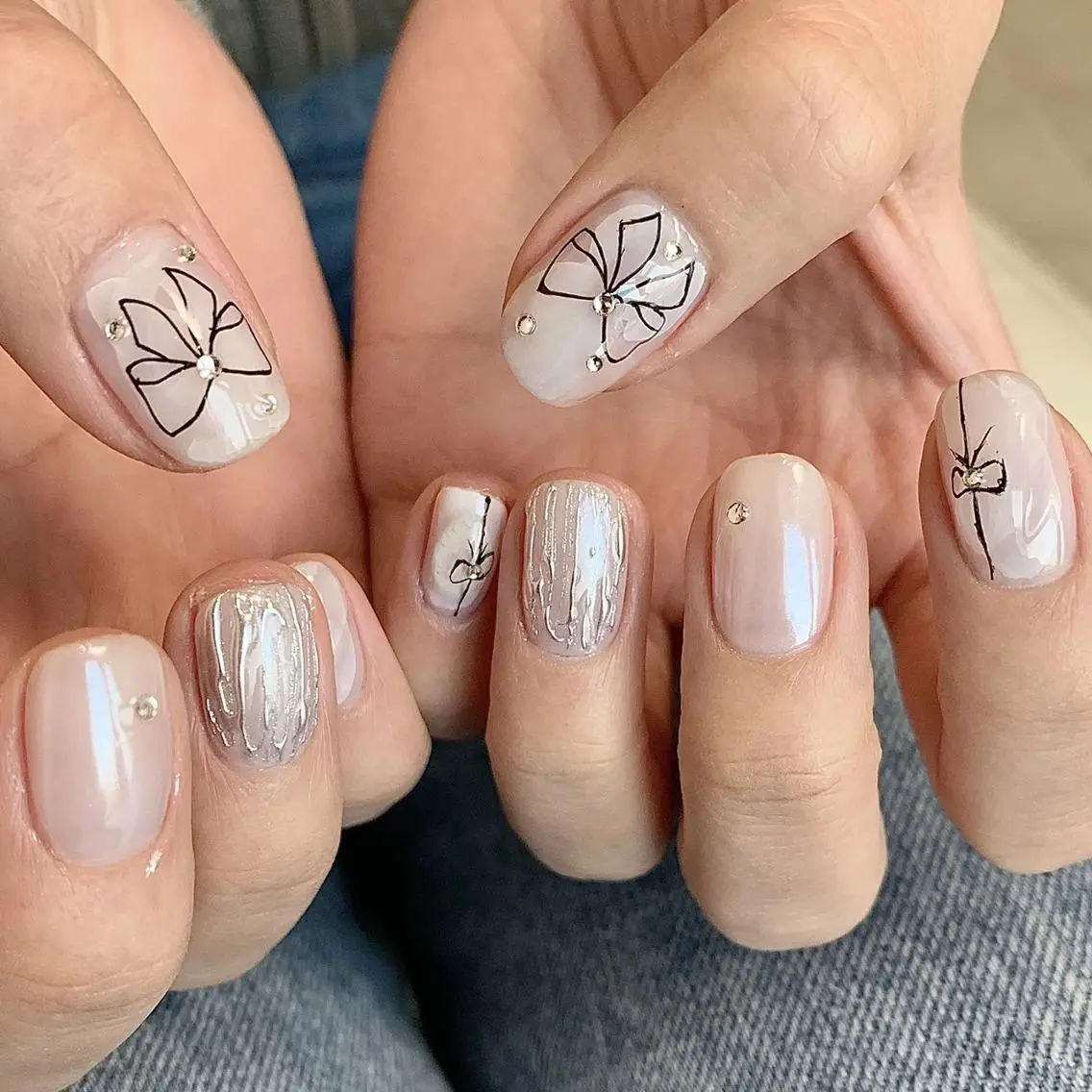 ネイル ハンドネイル ハンドケア 🍑 momo_nailのネイルデザイン