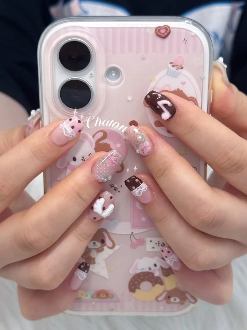ネイル BENCH Chatonのネイルデザイン