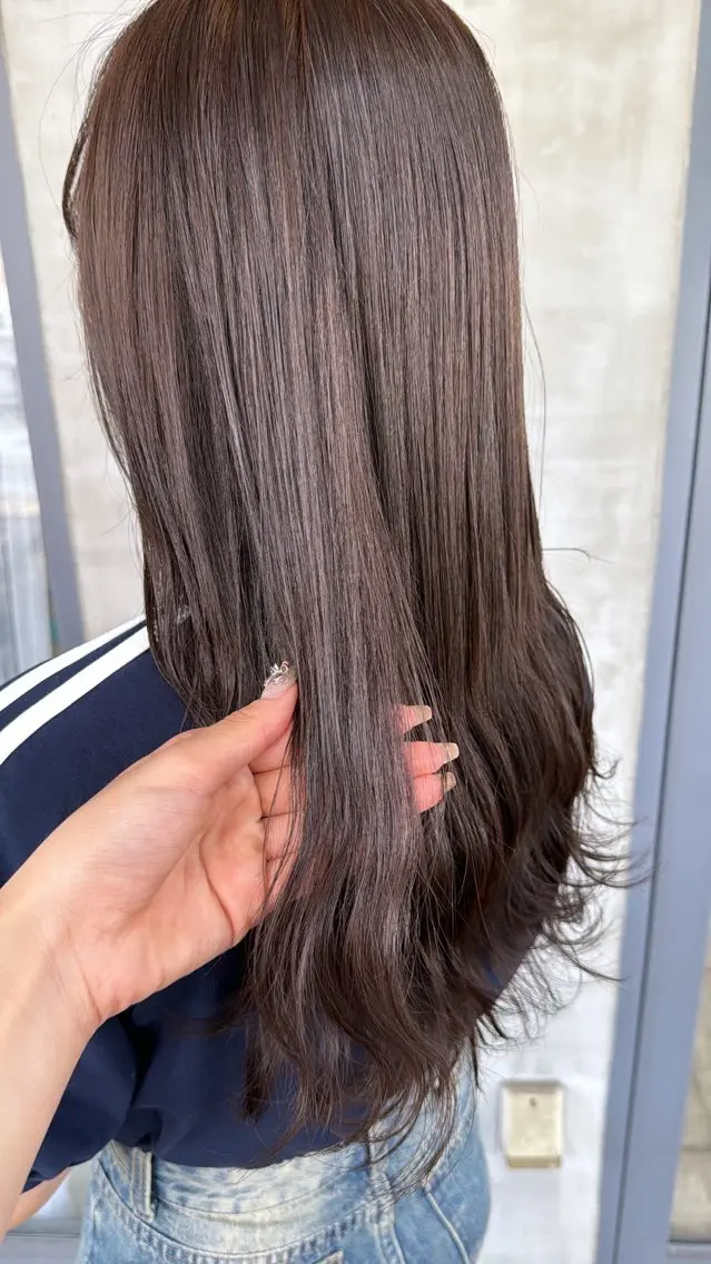 ロング カラー Mayuka 🩶のヘアスタイル