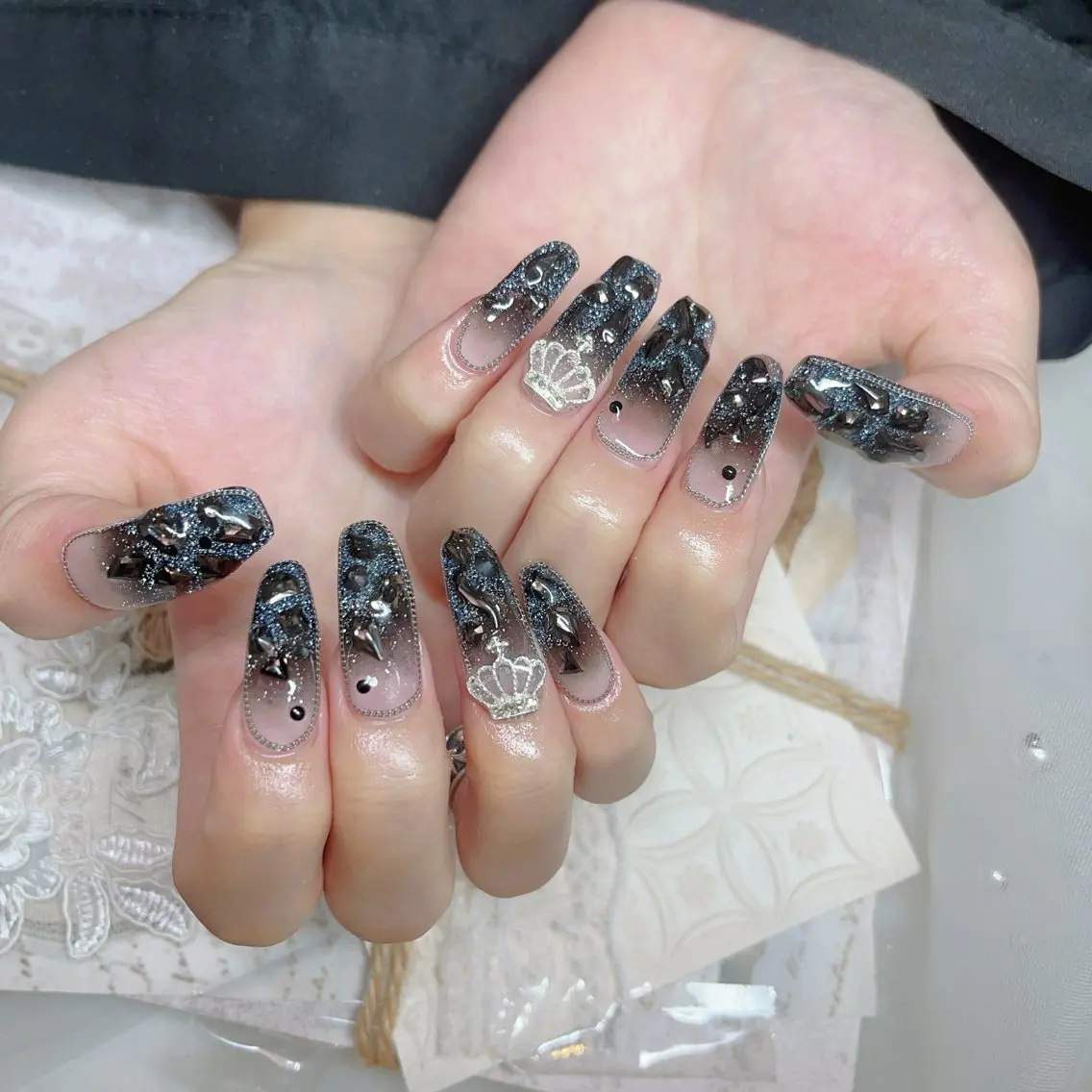 ネイル Nail Hibi サロンのネイルデザイン