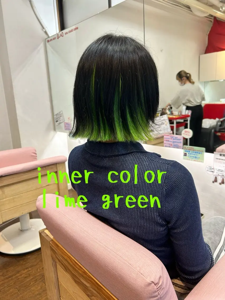 ショート カラー インナーカラー カット ヘアカラー GLAD 萩原のヘアスタイル