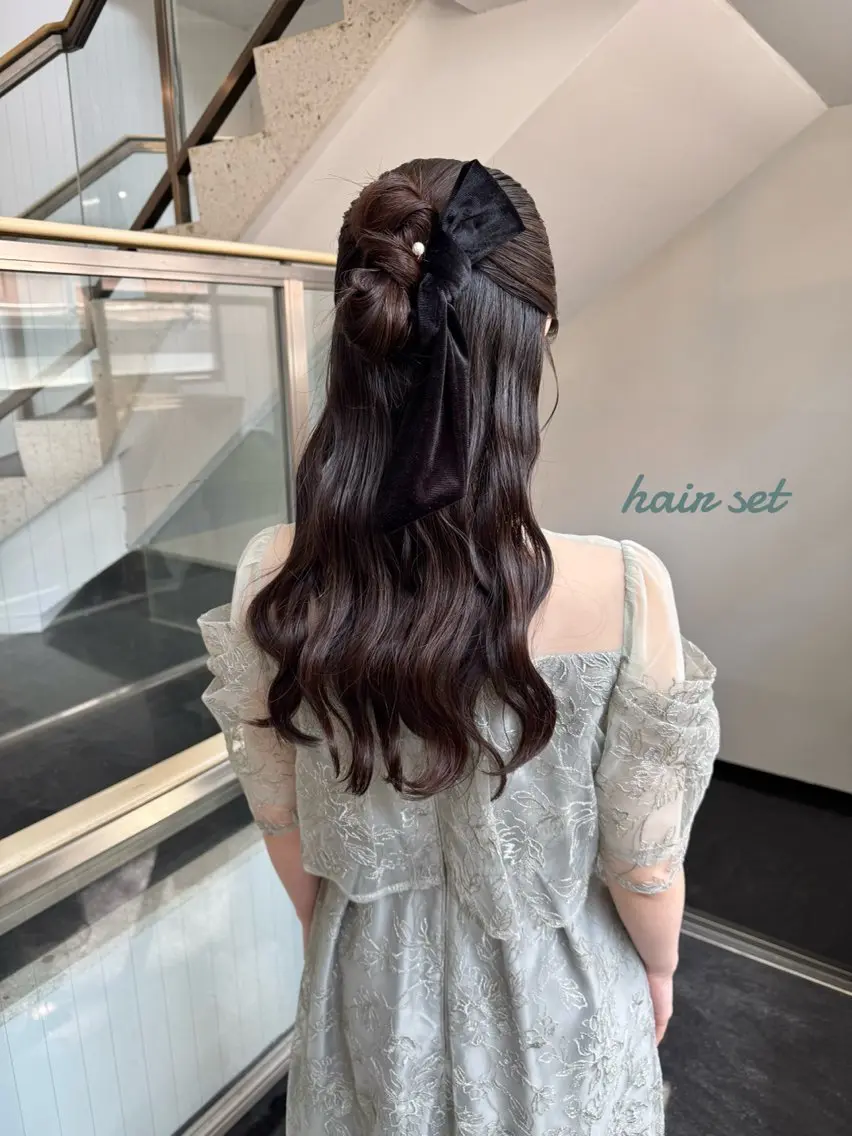 ロング ヘアセット 🩰Nico ☺︎Rukaのヘアスタイル