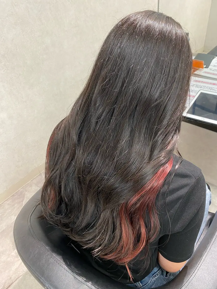 《🫧ダメージ補修インナーカラー🫧》カット+インナーダブルカラー+3stepハホニコトリートメント♡の写真