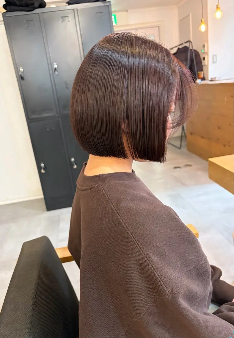 ショート ボブ カット ヘアカラー 南堀江レイヤーカット MIKU🍒のヘアスタイル