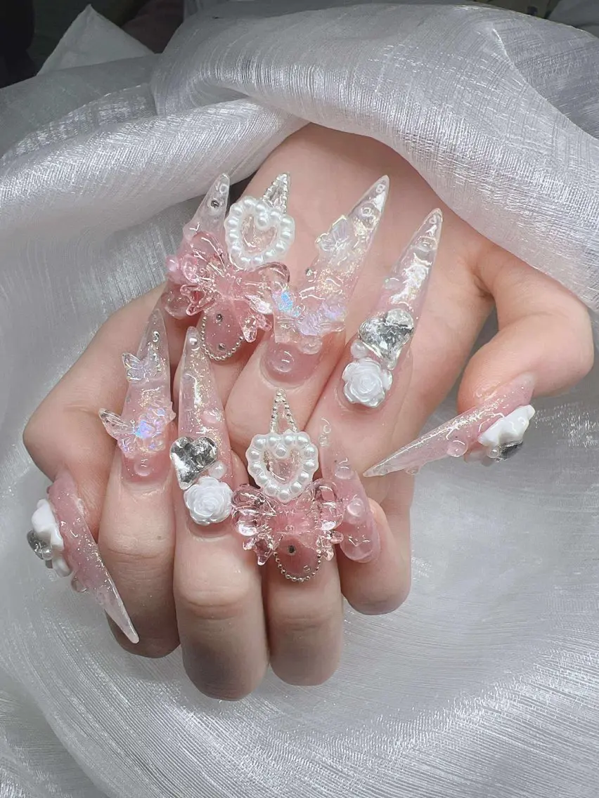 ネイル 長さ出し グラデーション 卒業式 キラキラネイル マグネットネイル ハンドネイル Lee Nailsのネイルデザイン