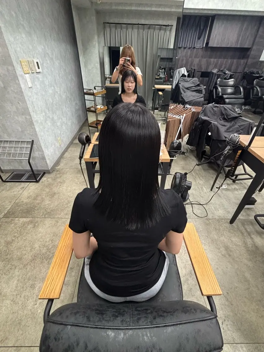 セミロング カラー 髪質改善 村松 優杏のヘアスタイル